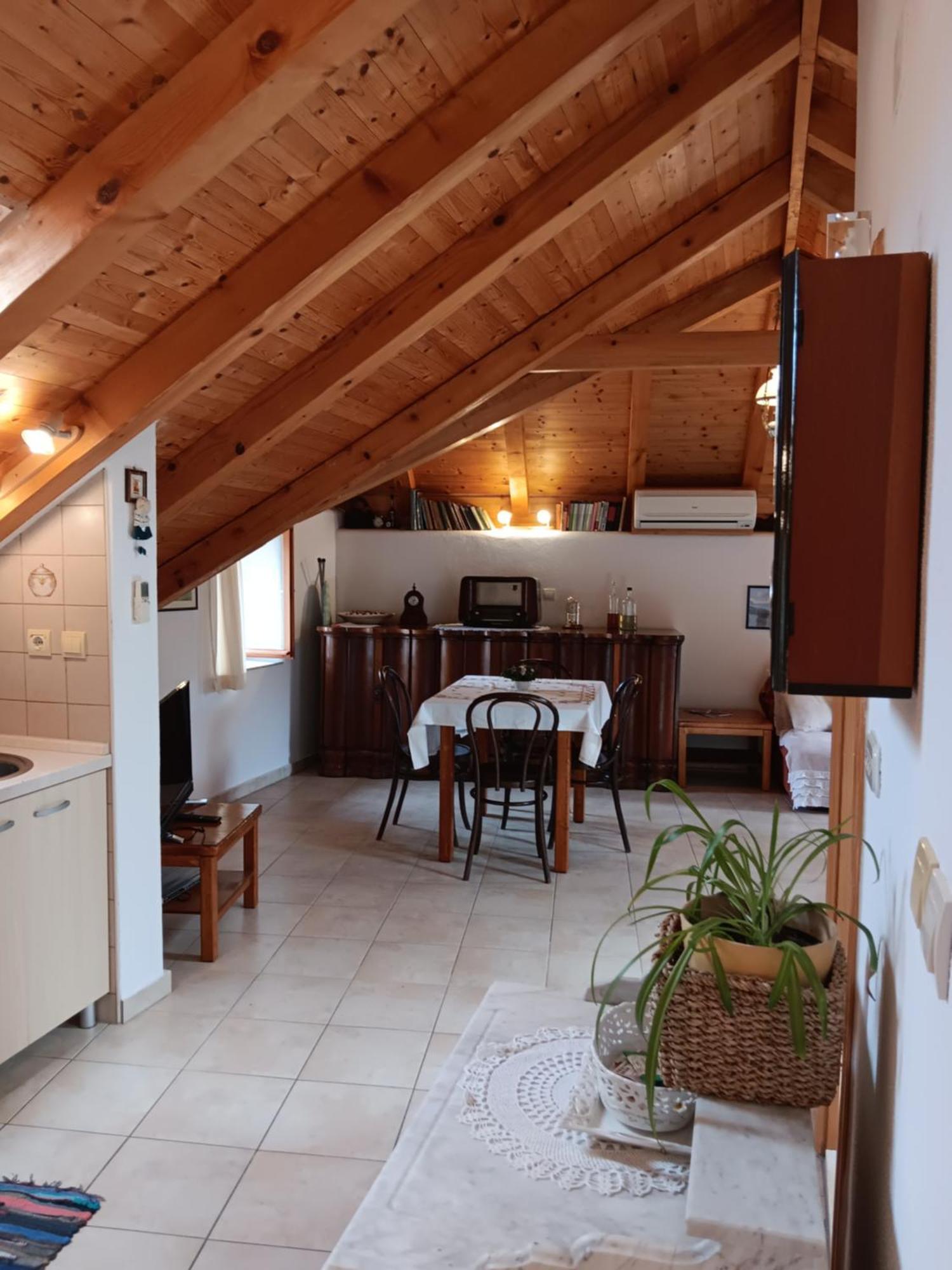 Guest House Lucijo Vrboska Rum bild