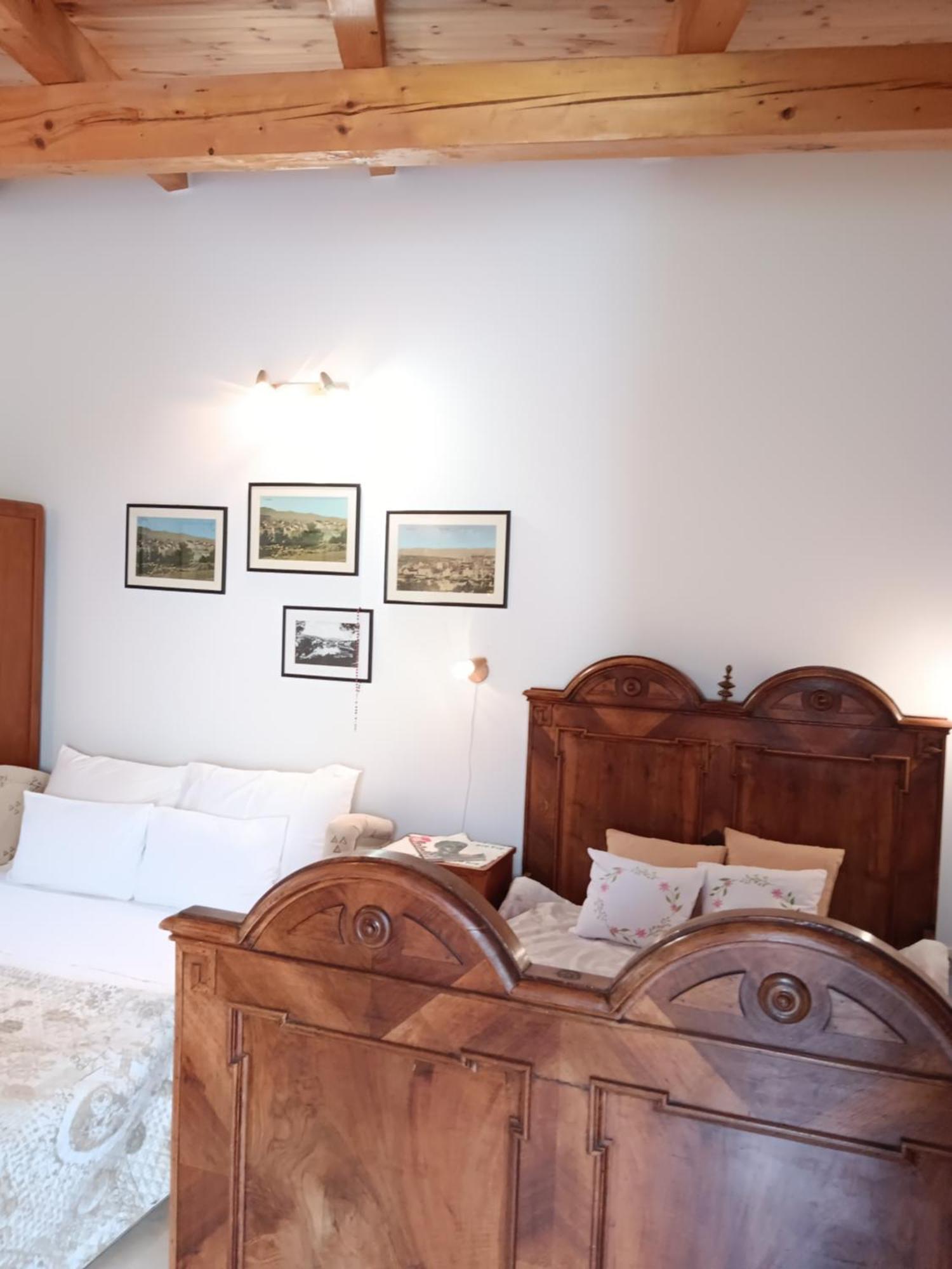 Guest House Lucijo Vrboska Rum bild