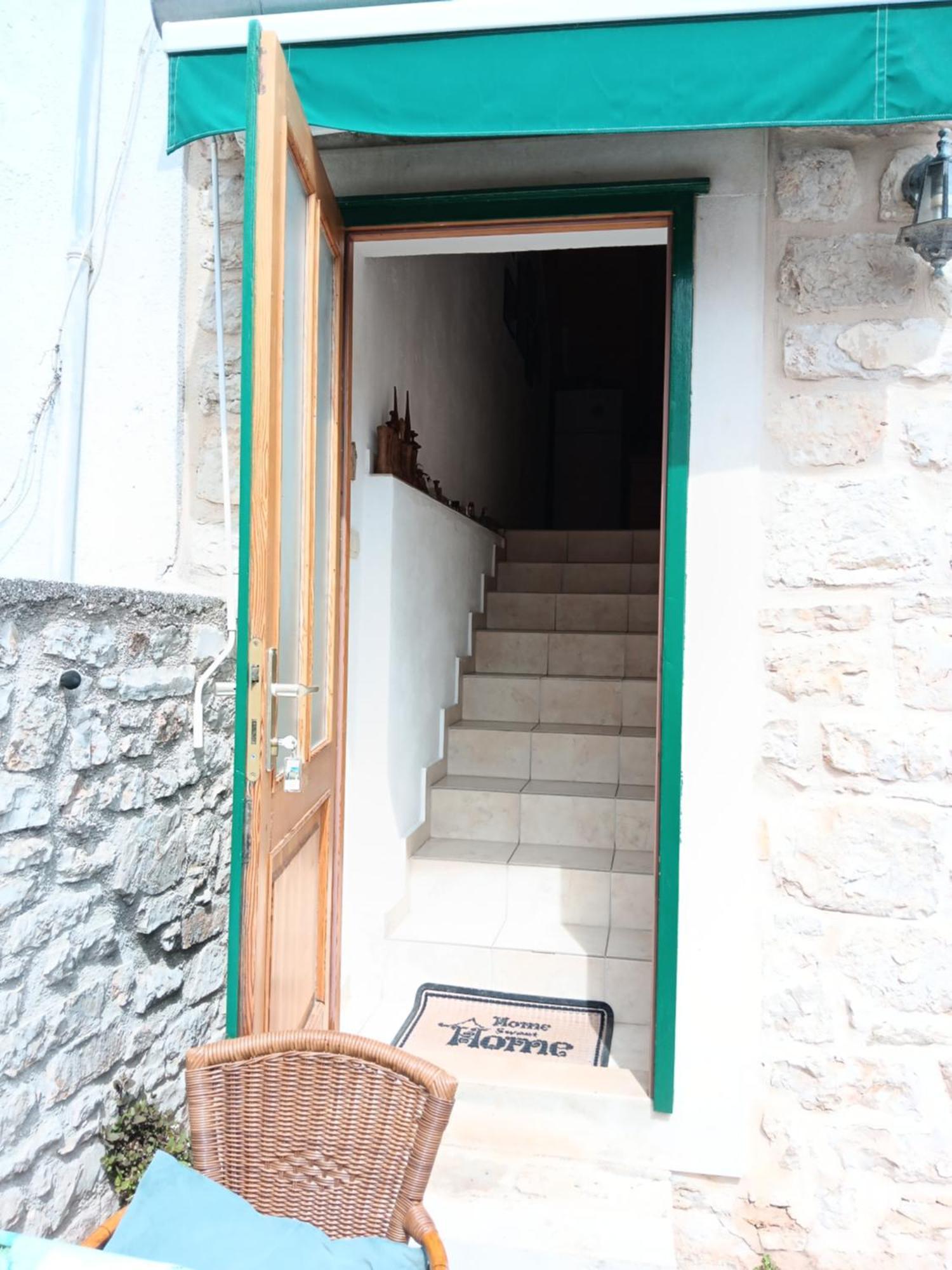 Guest House Lucijo Vrboska Rum bild